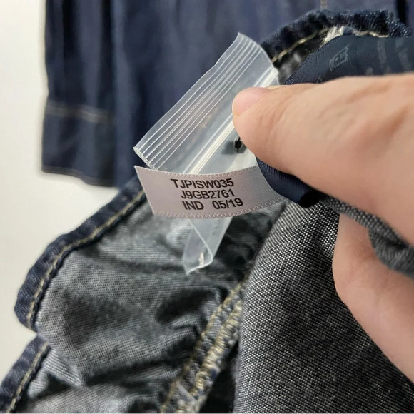 Tommy Hilfiger Denim Shirtdress Ruffle Hem NEW Size 8/10 Casual Chic Americana - Picture 7 of 16